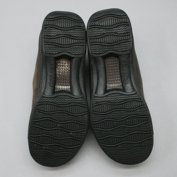 Dansko Ladies 40 (9.5-10) Mary Jane Hook Loop Strap Oiled Brown Leather Dr Clogs - Picture 9 of 12